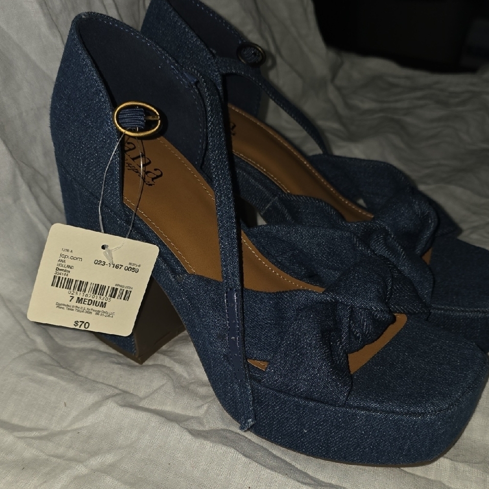 (J36) A.N.A. Blue Denium Wedge Heel Shoes with Textured Design - Picture 6 of 10